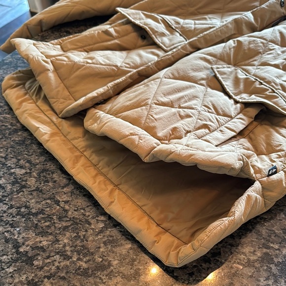 Russ Quilted Camel Puffer Jacket NWT M - Picture 13 of 14